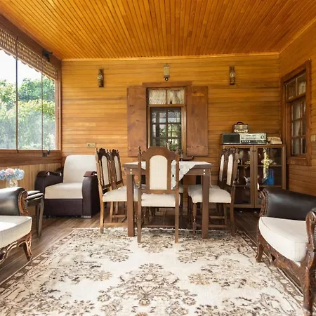 Villa Yuecebas Konagi